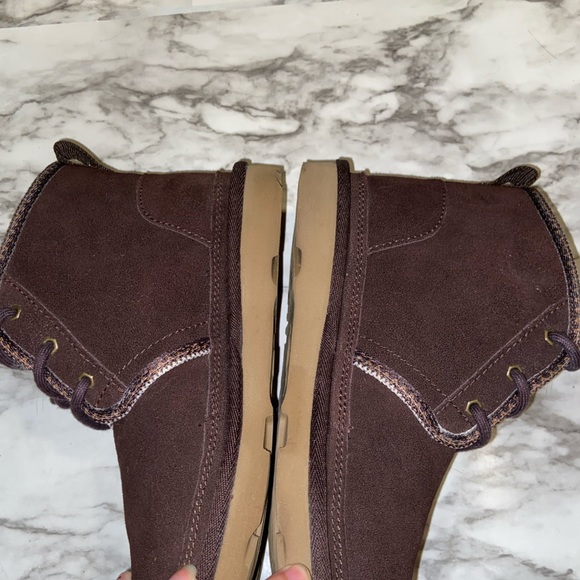 RARE UGG Neumel II Boots - Picture 4 of 9